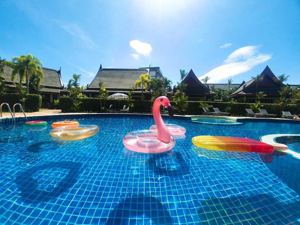 Airport Resort Phuket Nai Yang Beach Екстериор снимка
