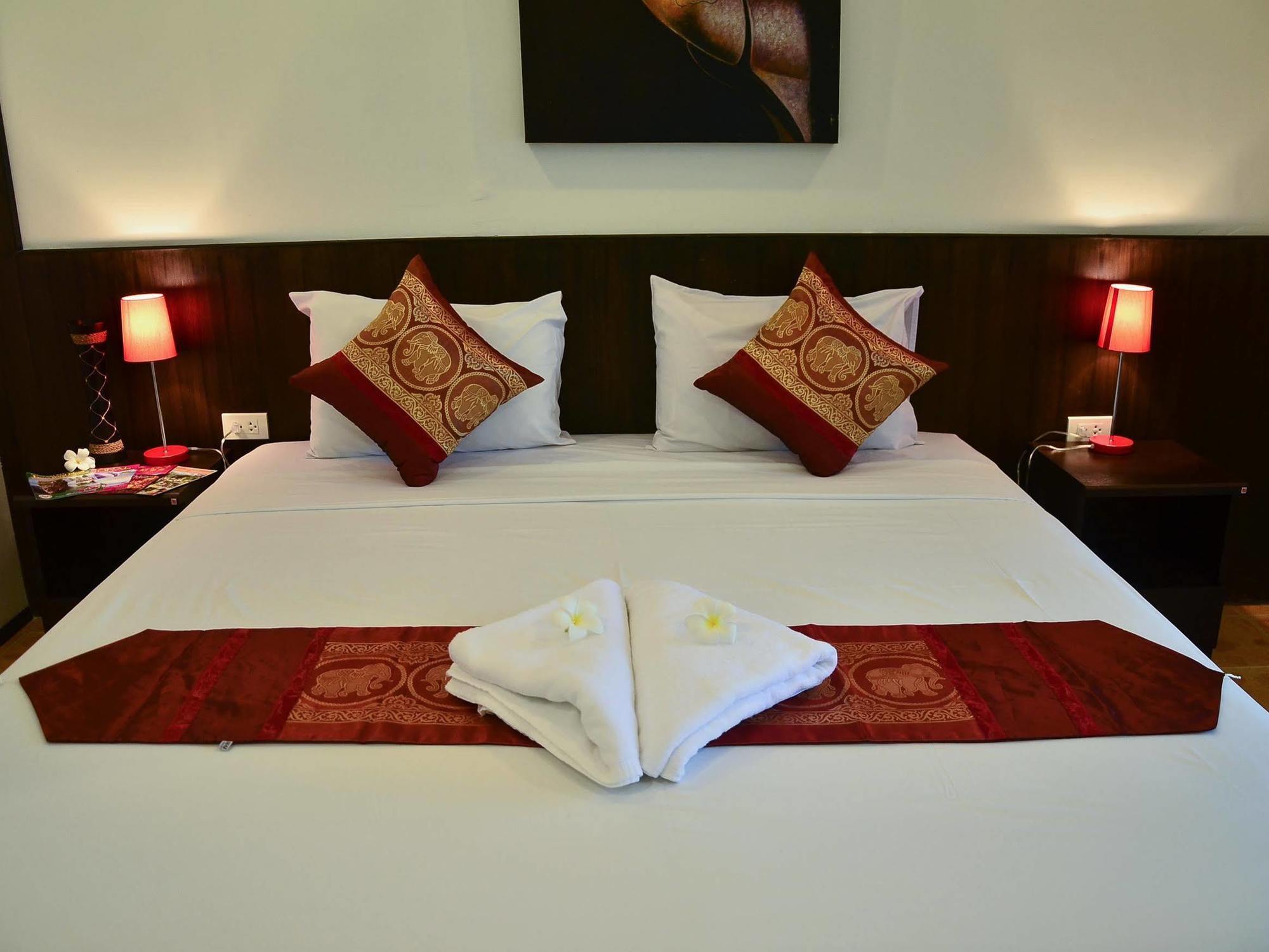 Airport Resort Phuket Nai Yang Beach Екстериор снимка